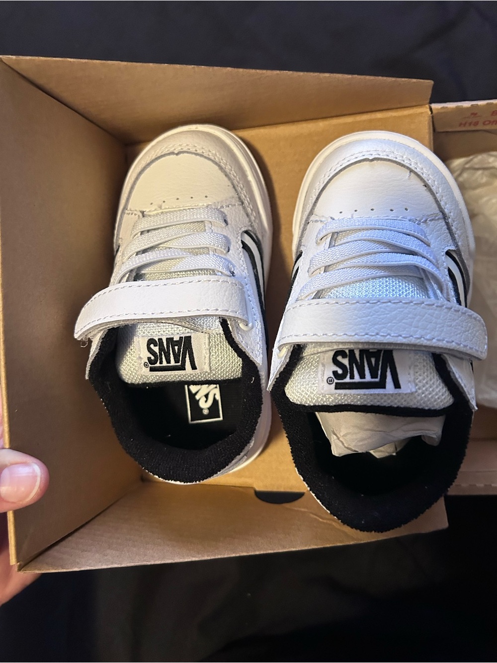 Vans Kids White and Black Hook-and-Loop Low-Top Sneakers